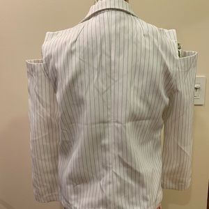 Paul & Zera Jackets & Coats - Paul & Zera White w/ Black Pinstripe Blazer Sz L Paul & Zera Jackets & Coats - Paul & Zera White w/ Black Pinstripe Blazer Sz L